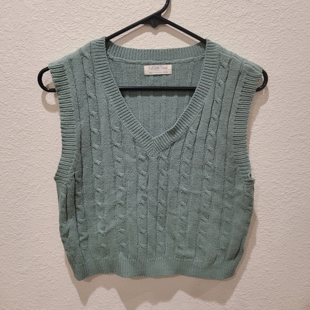 Full Circle Trends Sweater Vest L